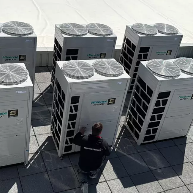 Solucions de fred industrial a Sabadell, ideals per a magatzems, cambres frigorífiques i empreses del sector.