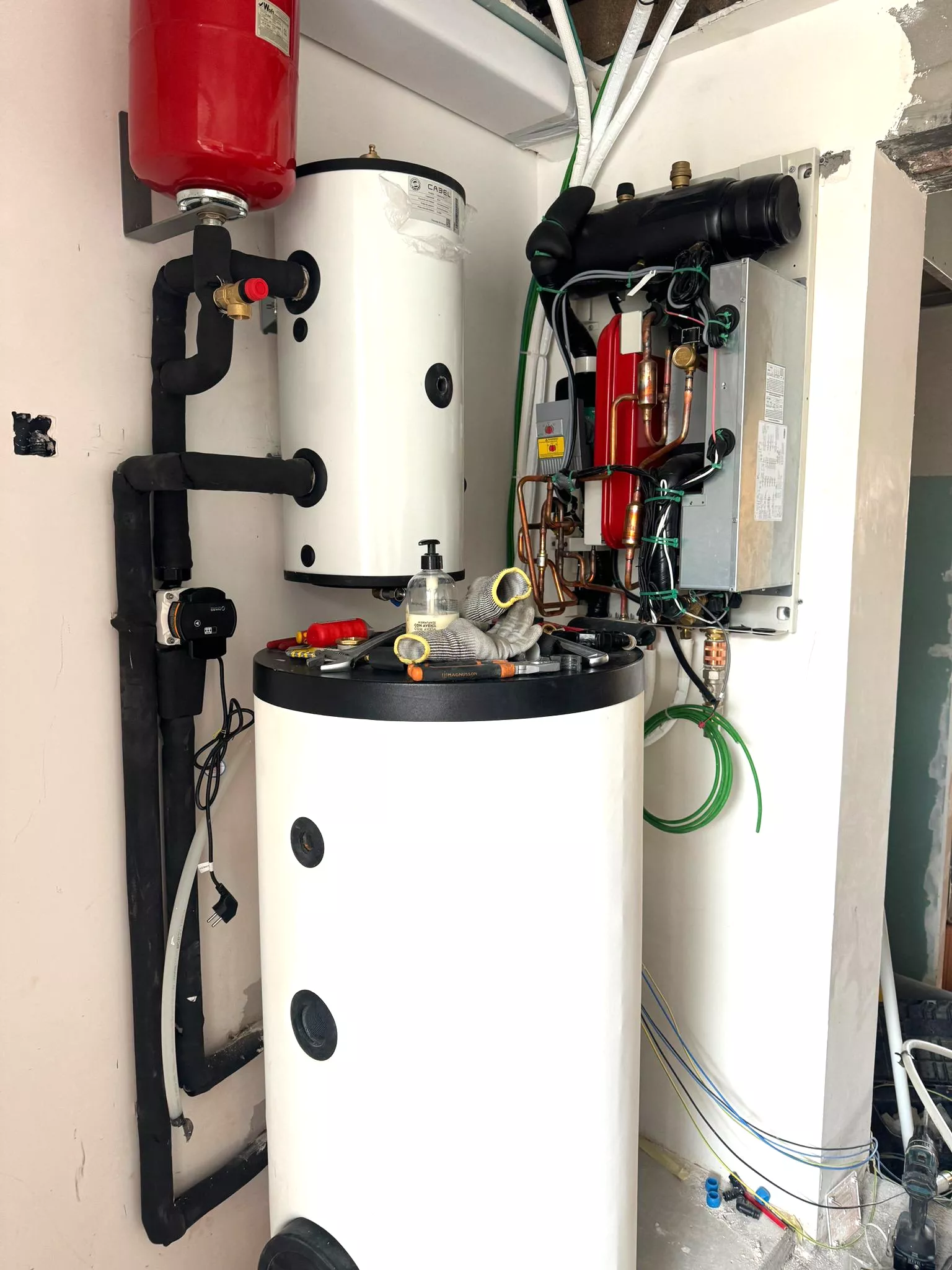 Reparación de calderas en Sant Cugat, asegurando el rendimiento y la eficiencia de tus equipos de calefacción.