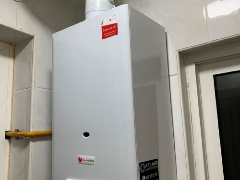 Servicio técnico especializado en mantenimiento de calentadores para asegurar su eficiencia y prolongar su vida útil.