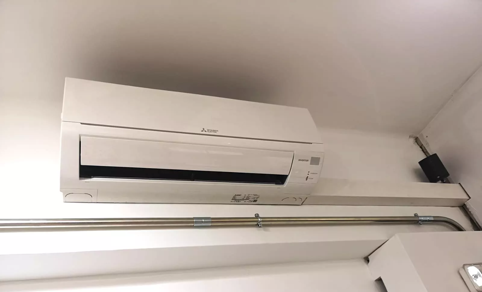 Servicio de carga de aire acondicionado en Sant Cugat, asegurando su funcionamiento eficiente durante todo el año.