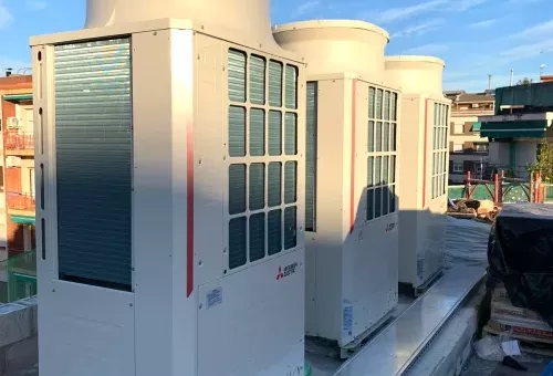 Instalación de sistemas VRV en Sabadell para climatización eficiente y adaptable en grandes espacios.