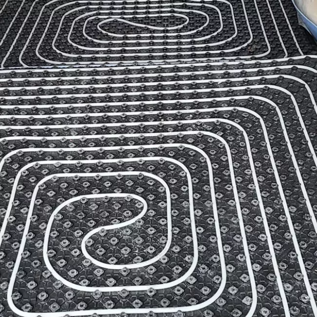 Instalación de suelo radiante para calefacción eficiente y confort en tu hogar