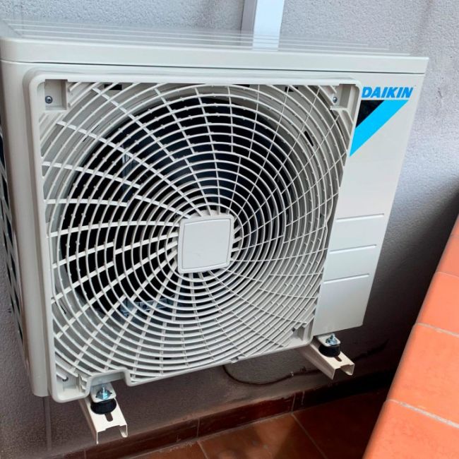 Instal·lació professional d´aire condicionat a Sant Cugat, per mantenir la teva llar o negoci fresc tot l´any.