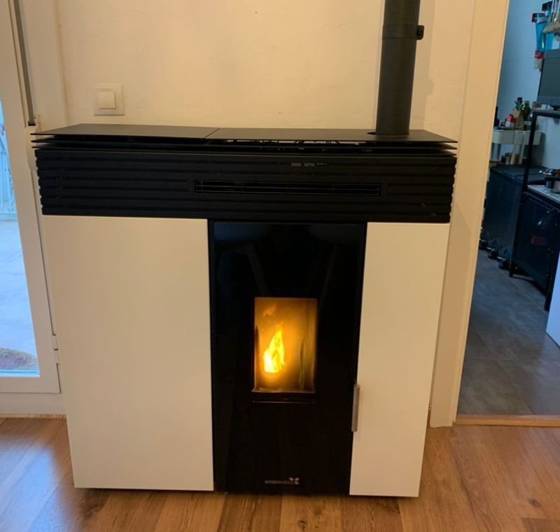 Soluciones de calefacción eficientes y ecológicas con estufas de pellet, ideales para hogares y negocios.