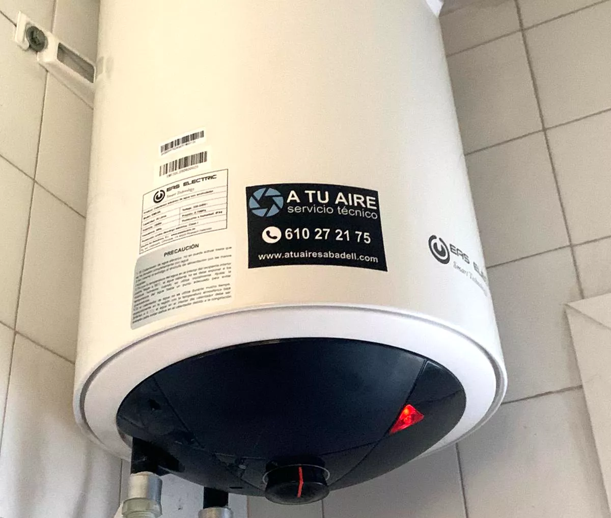 Instalación de calentadores eléctricos en Sabadell, garantizando agua caliente de manera eficiente y económica.