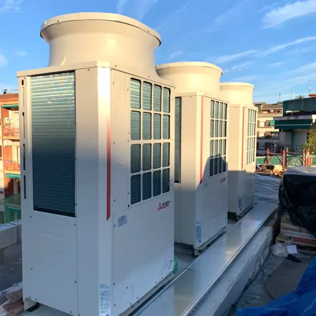 Instal·lació de sistemes VRV a Sabadell per a climatització eficient i adaptable a grans espais.